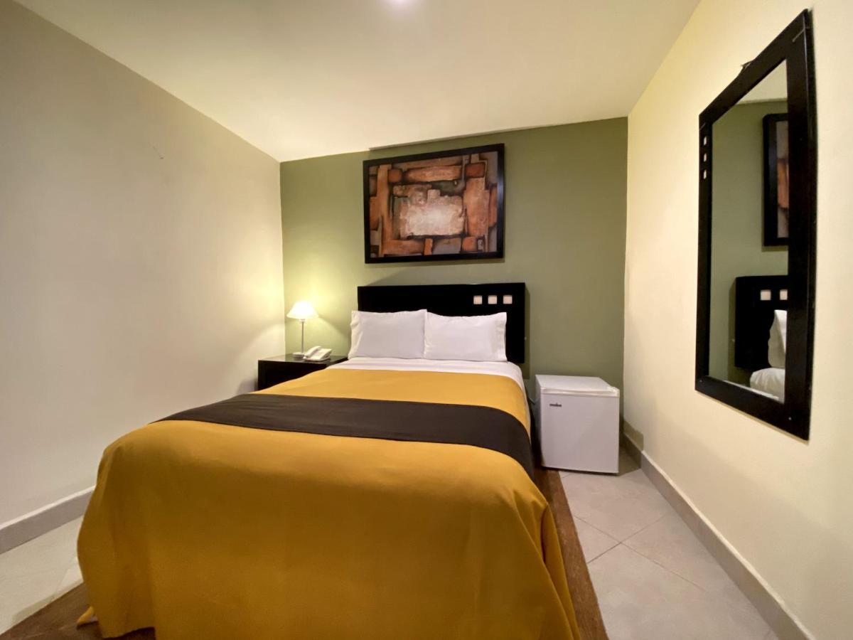 Hotel Escala Puebla Centro Eksteriør billede